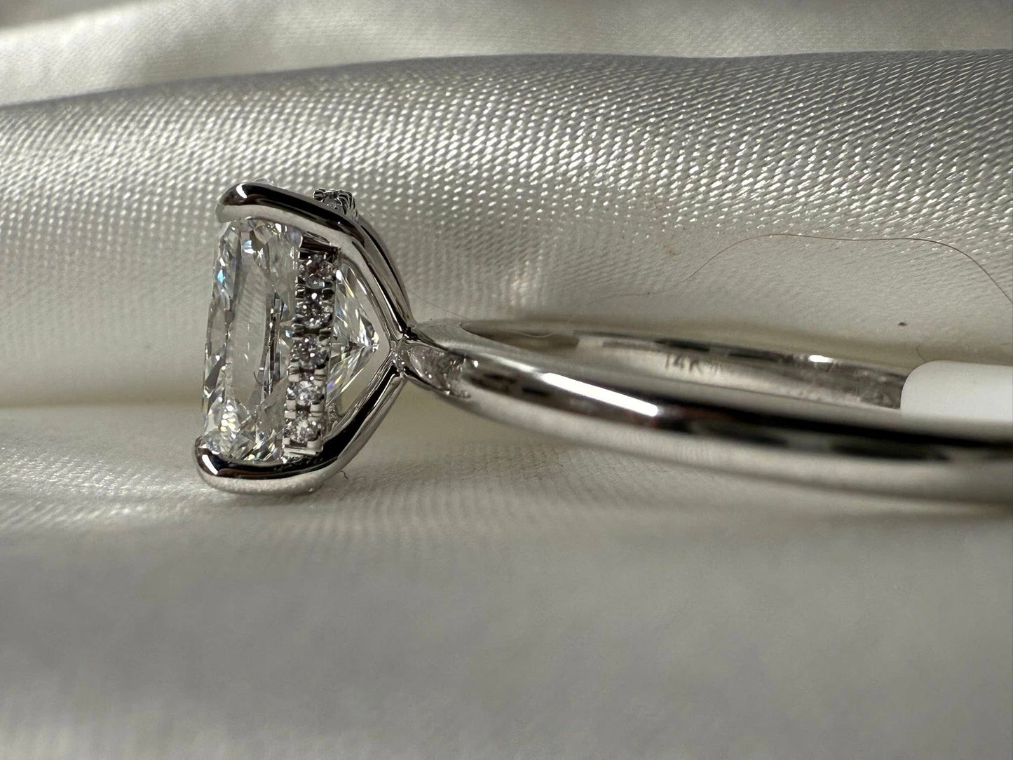 14KW 2.08ct Cushion Cut with Hidden Halo Lab Grown Diamond