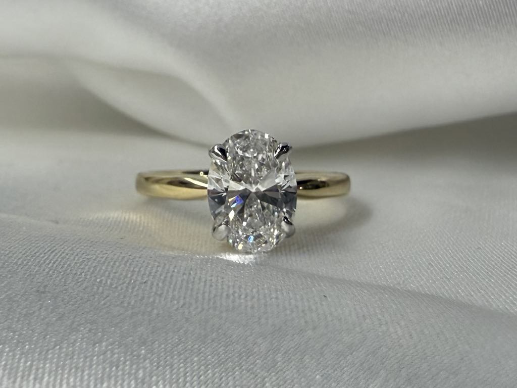 14KY 2ct Oval Lab Grown Diamond Engagement Ring