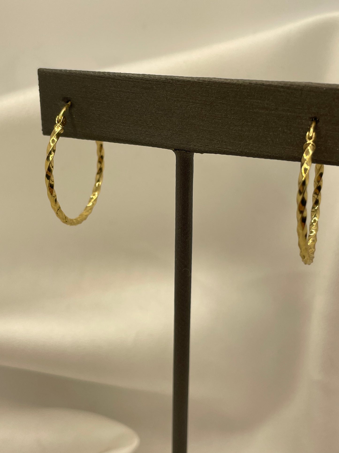 10K Twist Hoop Earrings