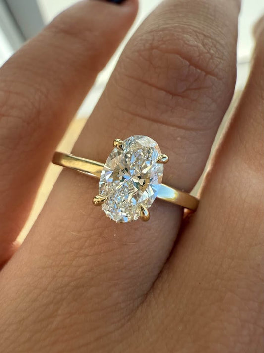 14KY 1.06ct Oval Lab Grown Diamond Engagement Ring with Hidden Halo