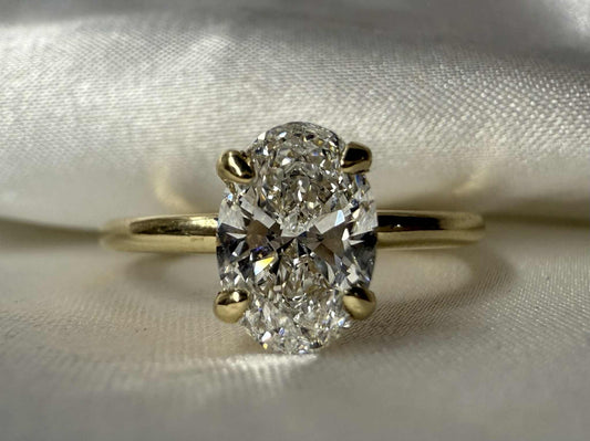 14KY 1.10ct Oval Lab Grown Diamond Engagement ring