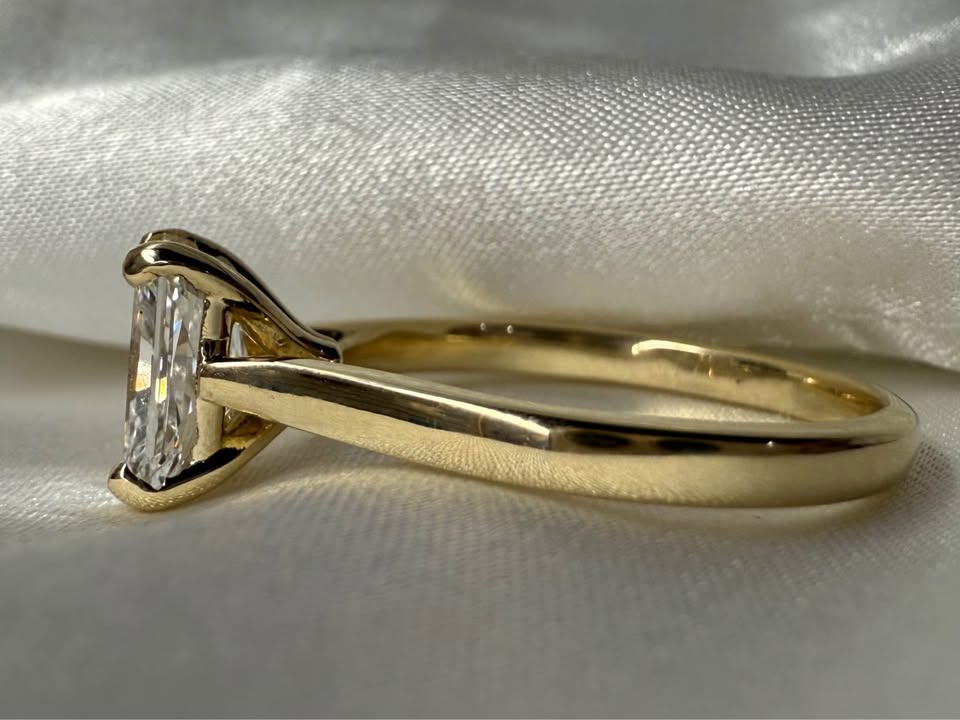 14KY 1.44ct Radiant Cut Lab Grown Diamond Engagement Ring