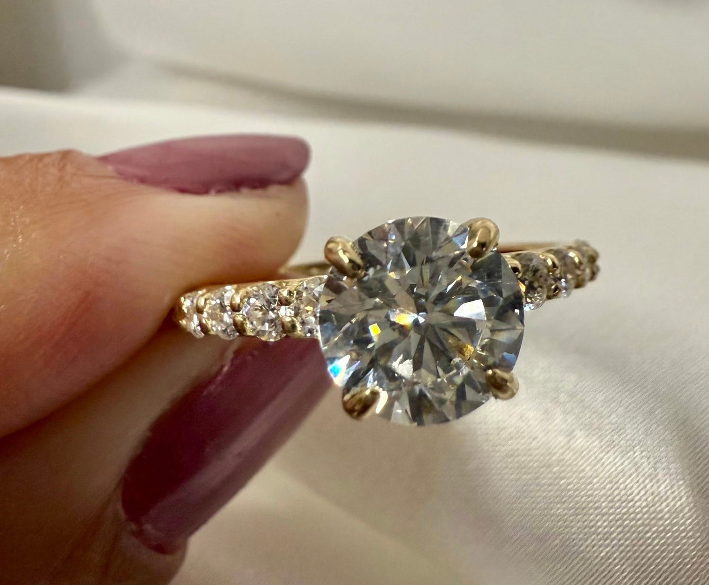 14KY Lab Grown Diamond Engagement ring