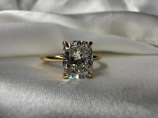 14KY 2.08ct Cushion Cut Lab Grown Diamond with Hidden Halo