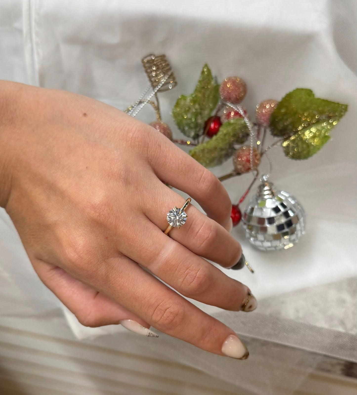 14KY 2.00ct Round Lab Grown Diamond Engagement Ring