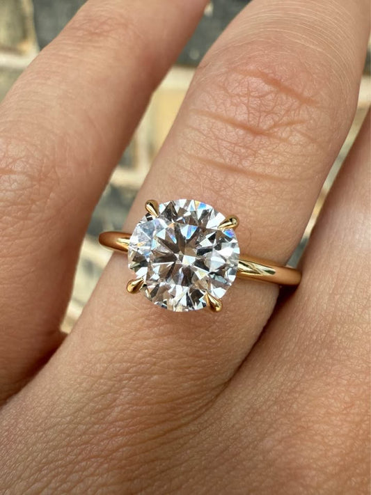 14KY 2.00ct Round Lab Grown Diamond Engagement Ring