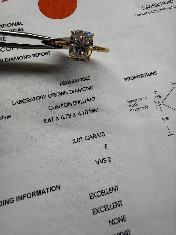 14KY 2.01ct Cushion Cut Lab Grown Diamond Engagement Ring