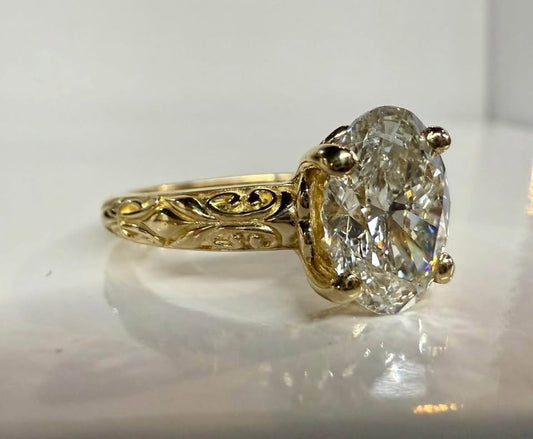 14KY 2.04ct Oval Lab Grown Diamond Engagement Ring