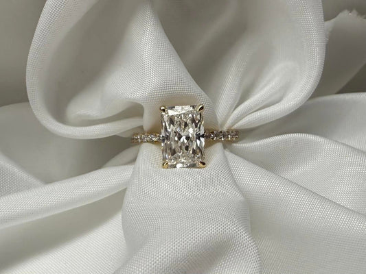 14KY 3.47ctw Radiant Lab Grown Diamond Engagement Ring