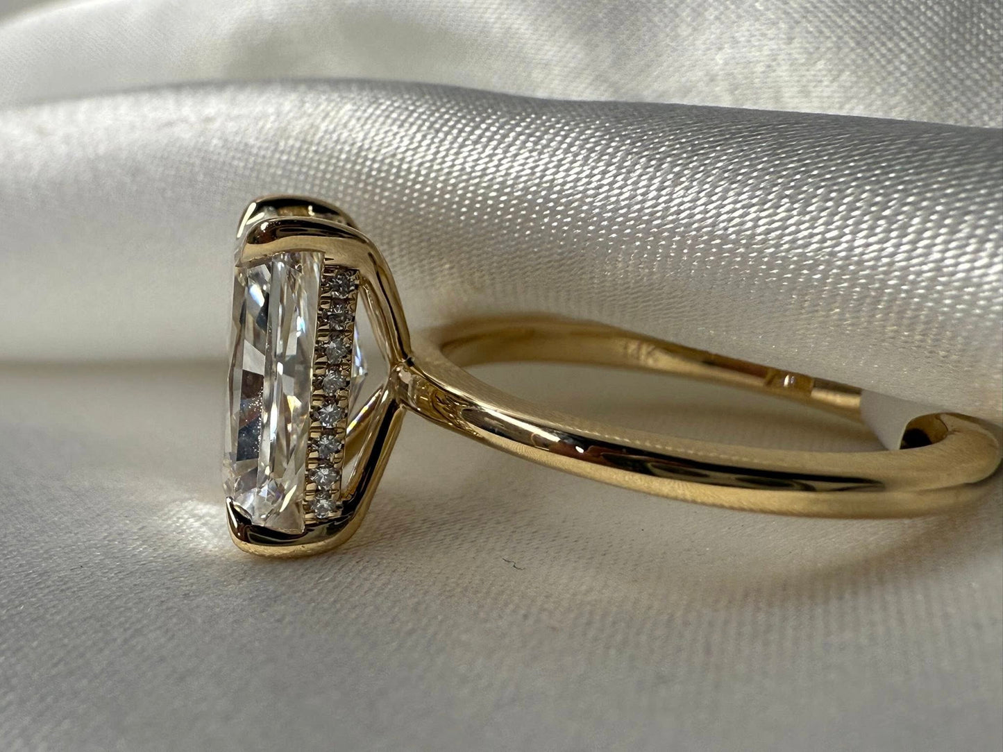 14KY 3.04 Radiant Cut with Hidden Halo Lab Grown Diamond