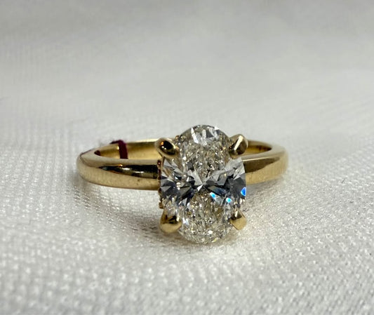 14KY 1.39ct Oval LG Diamond 14KY Hidden Halo Engagement Ring
