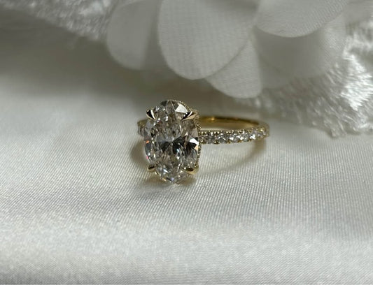 14KY 3.04ct Oval Lab Grown Diamond Engagement Ring