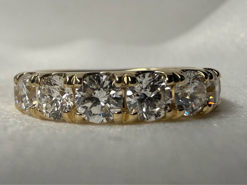 14KY 2ctw Lab Grown Diamond Band
