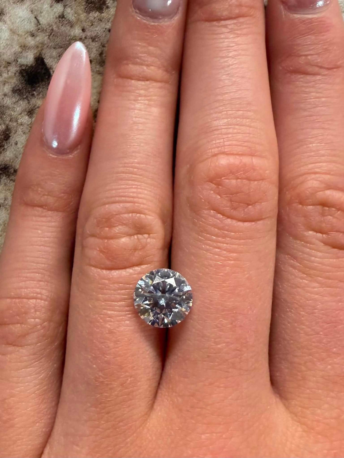 2.71ct Round LG Diamond