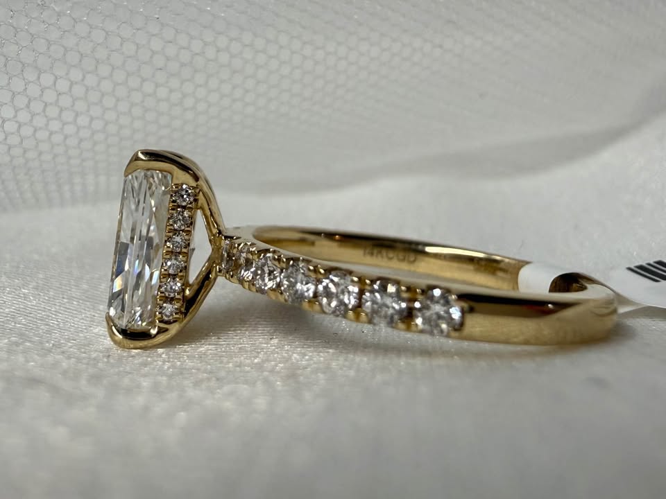 14KY 2.00ct Radiant Cut Lab Grown Diamond Engagement Ring&nbsp;