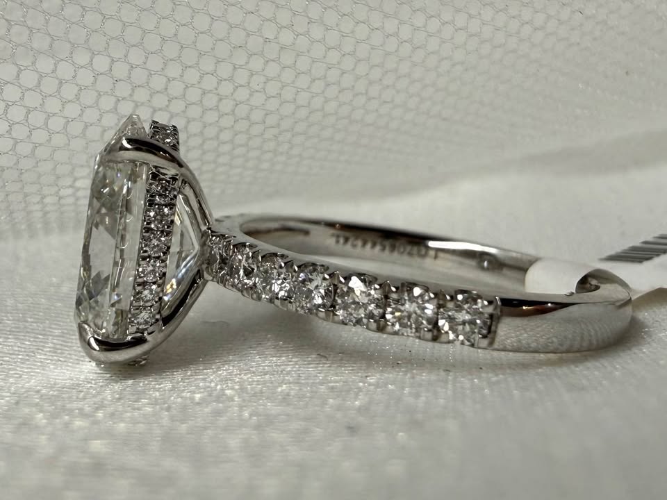 14KW 3.01ct Oval Lab Grown Diamond Engagement Ring