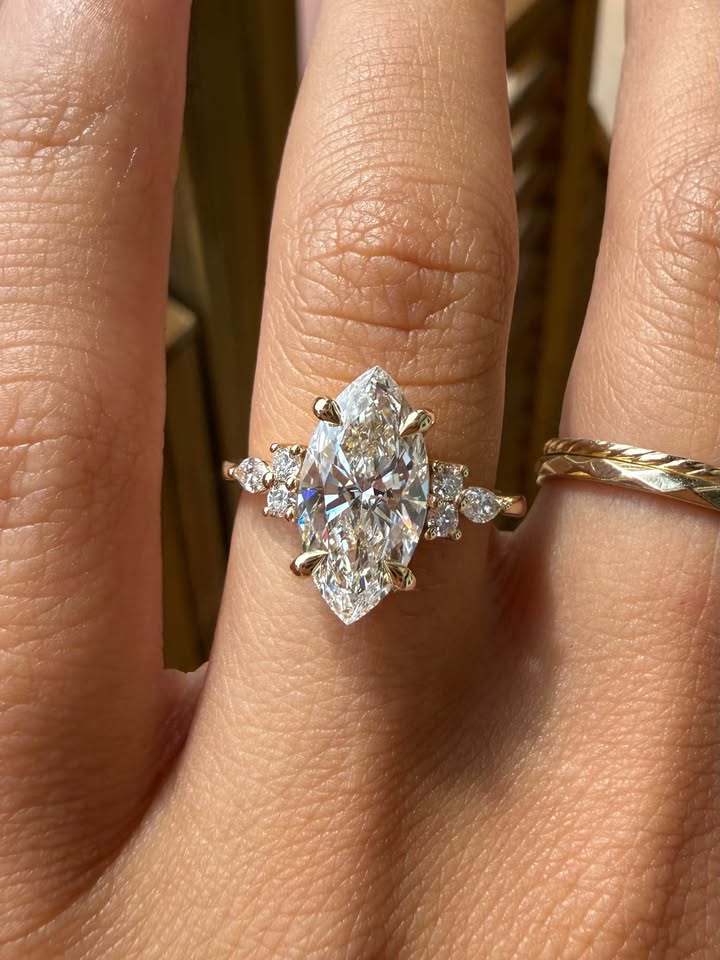 14KY 2.58ct Marquise Lab Grown Diamond Engagement Ring