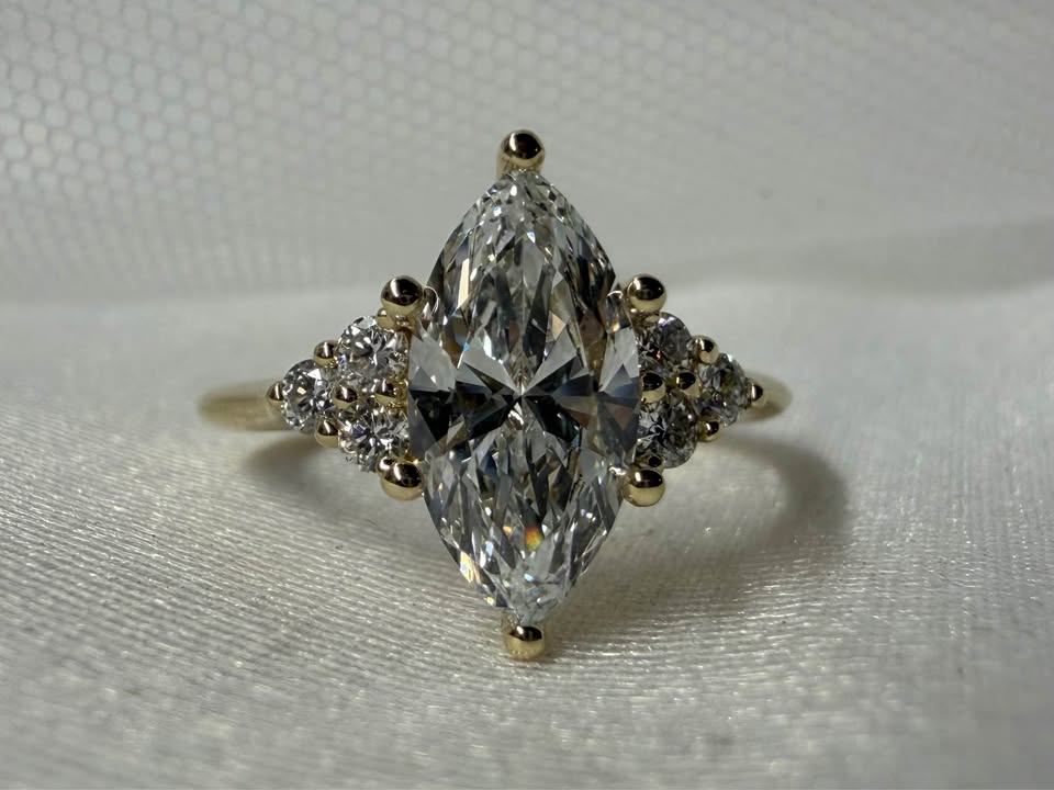 10KY 1.47ct Marquise Cut Lab Grown Diamond Engagement Ring