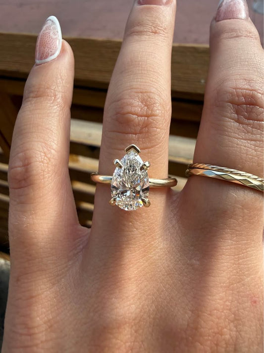 10KY 2.09ct Pear LG Diamond Engagement Ring
