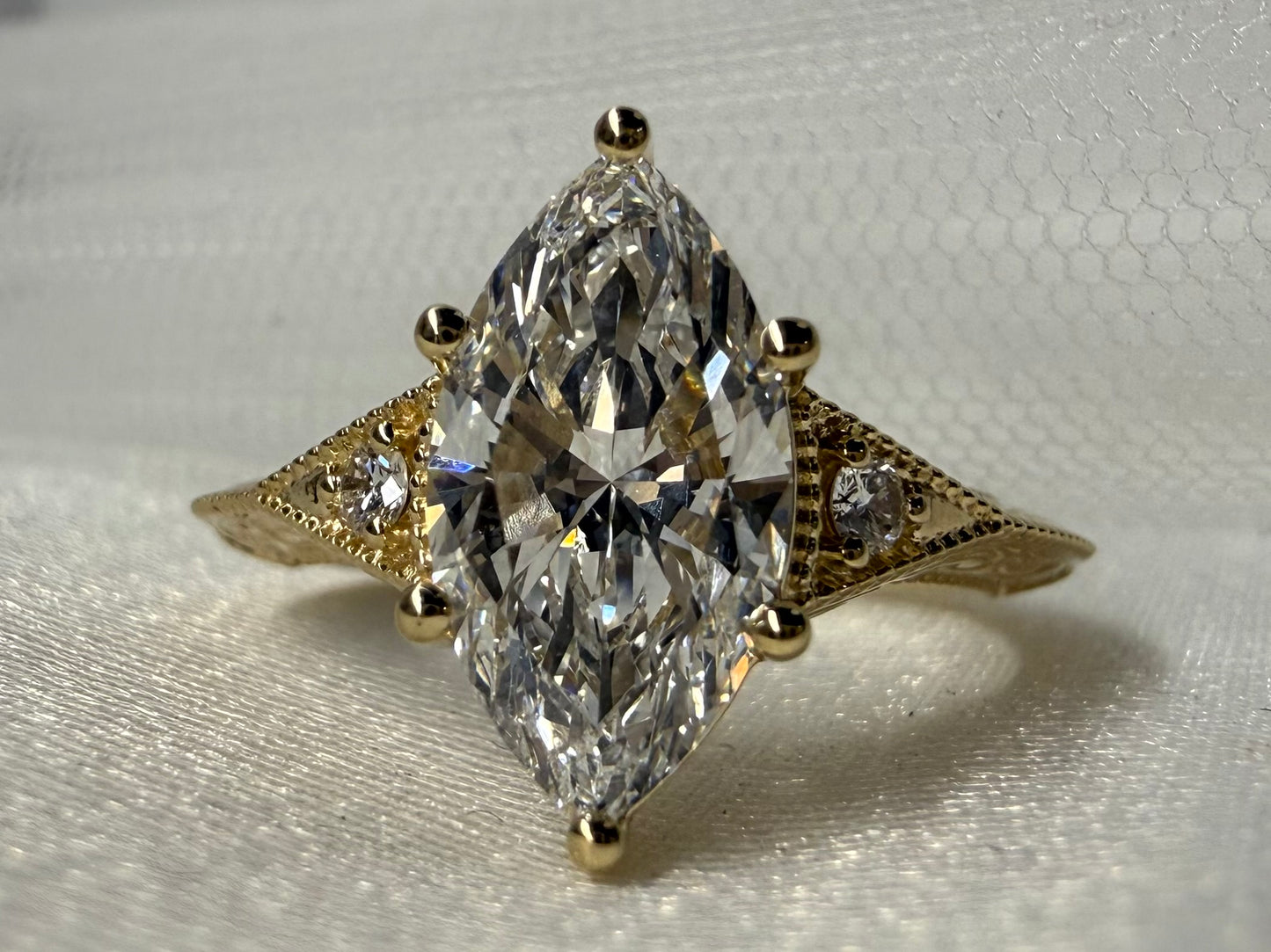 14KY 1.54ct Marquise Lab Grown Diamond Engagement Ring