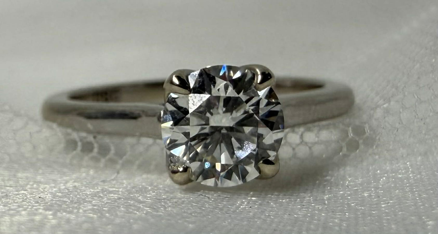 10KW .95ct Round Lab Grown Diamond Engagement Ring