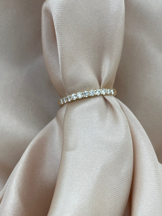 1/3 Cttw YG Diamond Band